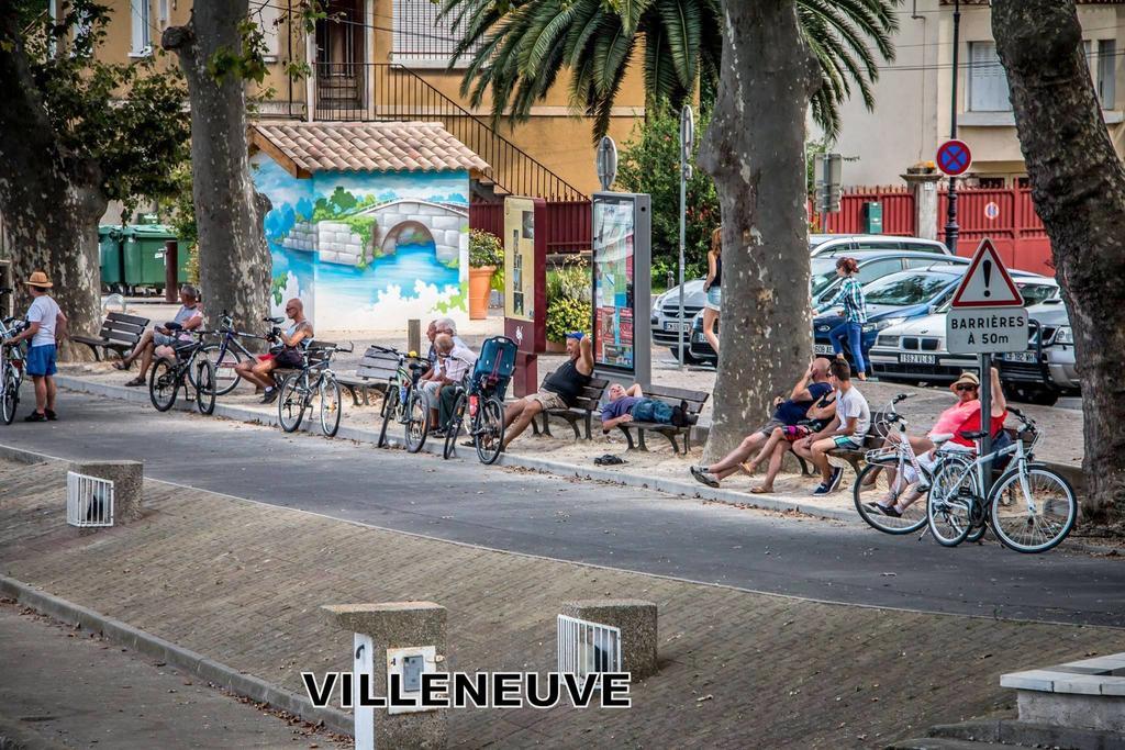 Hotel Las Cigalas Villeneuve-les-Beziers Bagian luar foto