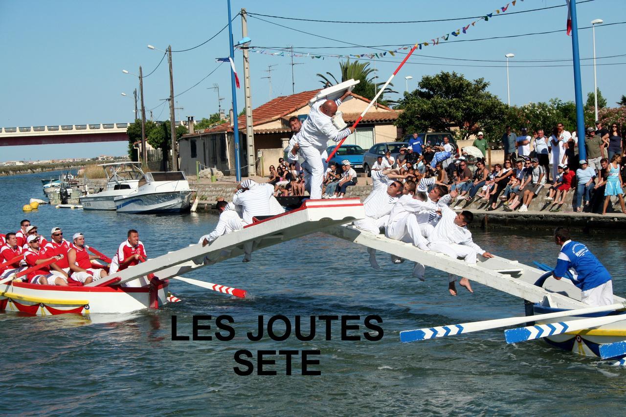 Hotel Las Cigalas Villeneuve-les-Beziers Bagian luar foto